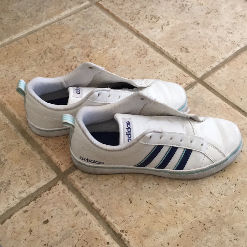 Adidas NEO size 7